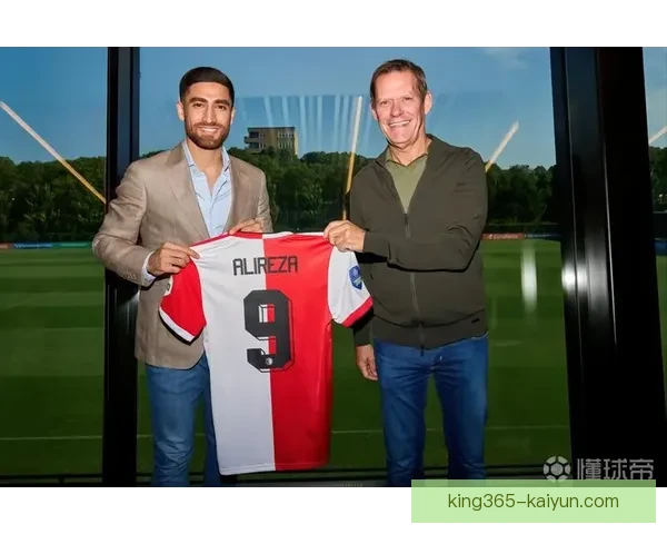 贾汉巴赫什在费耶诺德持续提升，状态回暖备受关注